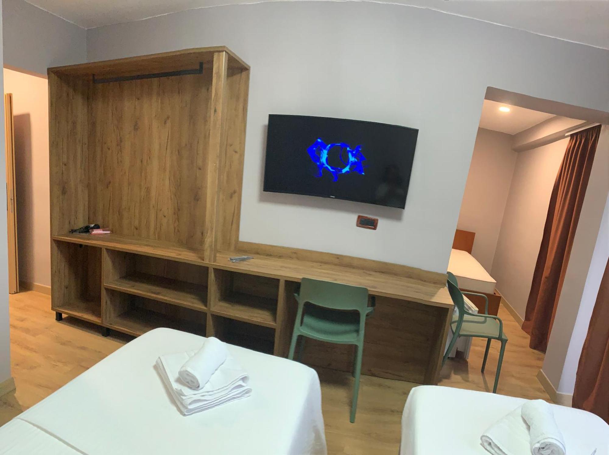 Hotel Dodona Sarande Luaran gambar