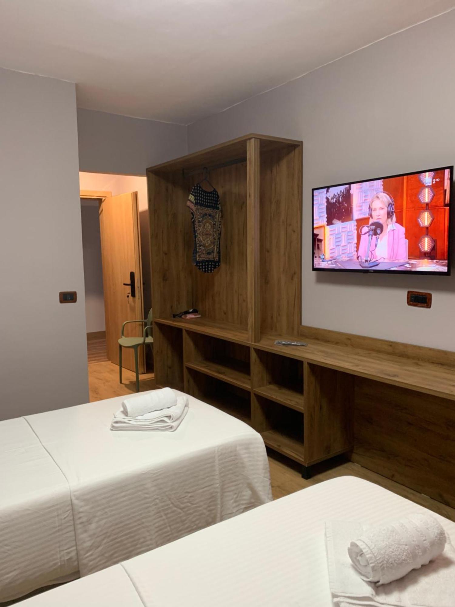 Hotel Dodona Sarande Luaran gambar