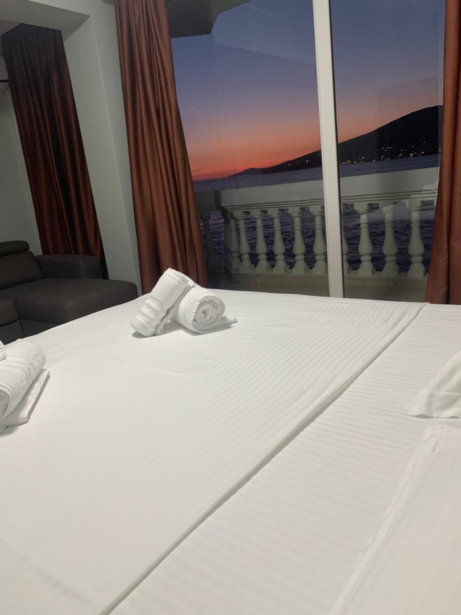 Hotel Dodona Sarande Luaran gambar