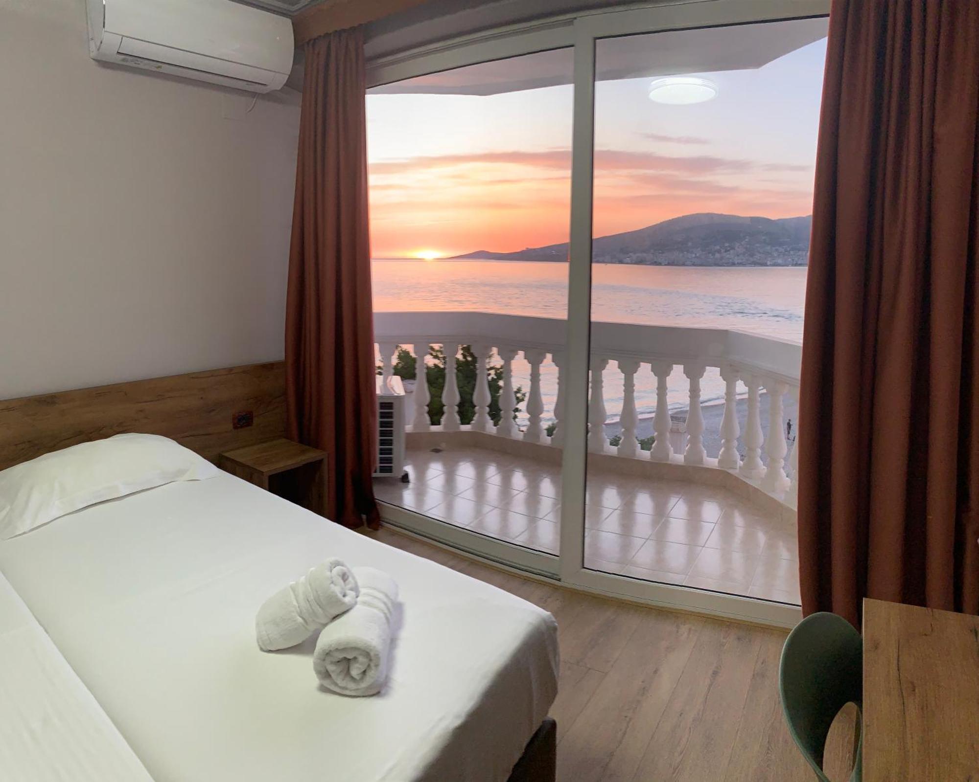 Hotel Dodona Sarande Luaran gambar