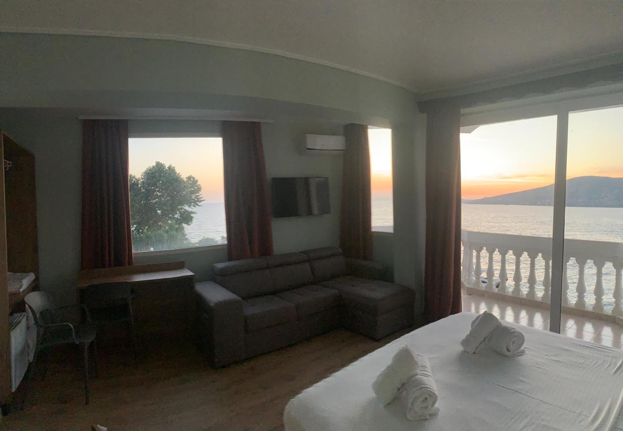 Hotel Dodona Sarande Luaran gambar